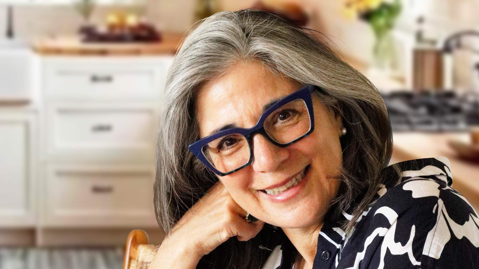 About Xenia Ayiotis - Mindful and Intuitive Eating Coach and Counsellor
